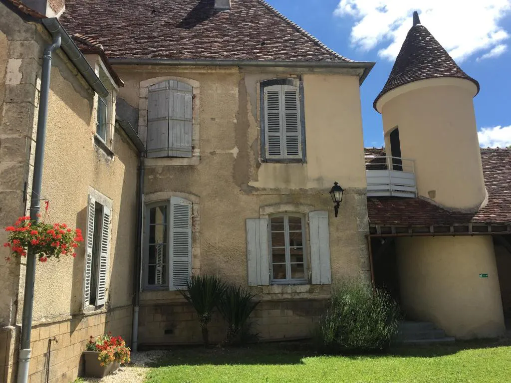 Enquête territoriale et diagnostic en vue du montage d’un habitat sénior autonome à Surgy (58)